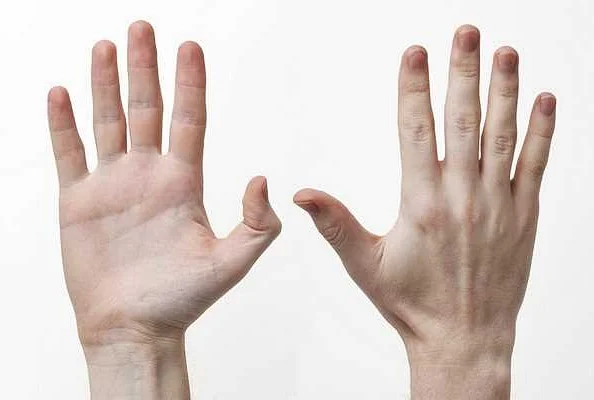 Тремор пальцев рук