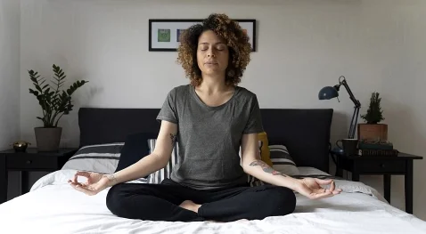 Медитация как инструмент самопомощи при тревожных расстройствах
