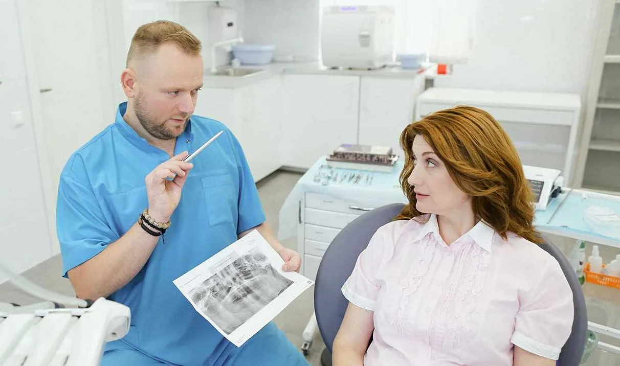 Проявить доктор. Стоматологи рекомендуют. Лучший стоматолог. Хорошая стоматология в Москве. Саратов стоматология имплант Люкс врачи.